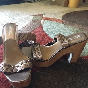 Platform ankle wrap sandals